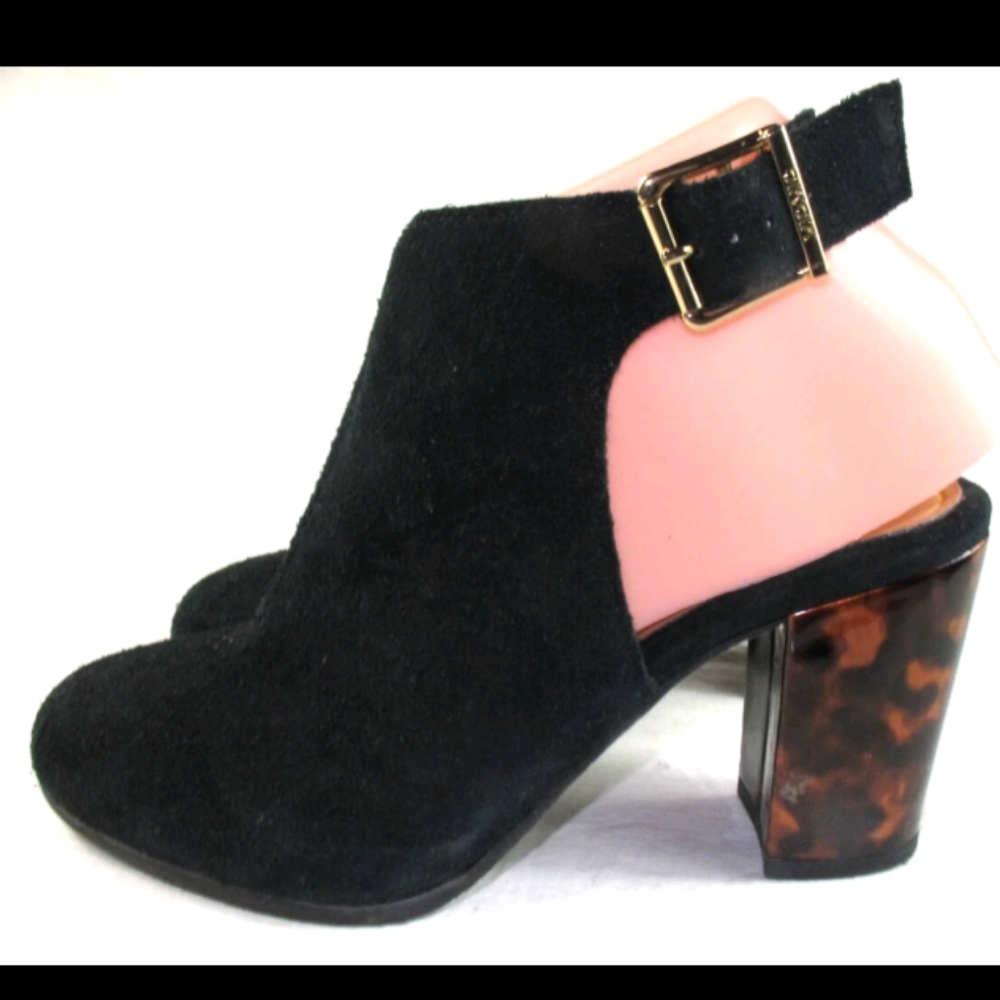 Vionic High Heels Closed Toe Pumps Black Suede Leather Strappy Heels Size 7